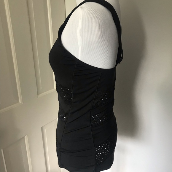 Tank - Picture 2 of 3